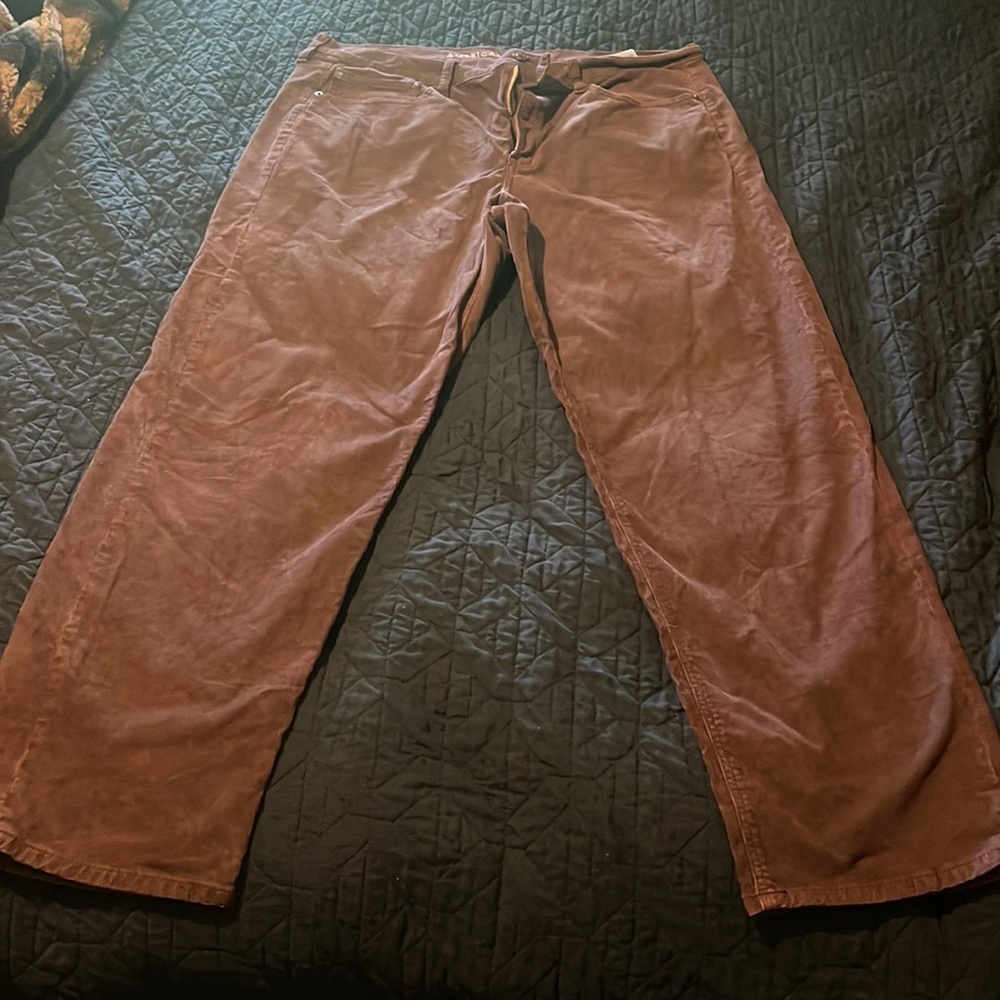 American Eagle Burgundy Corduroy Pants Sz 18
